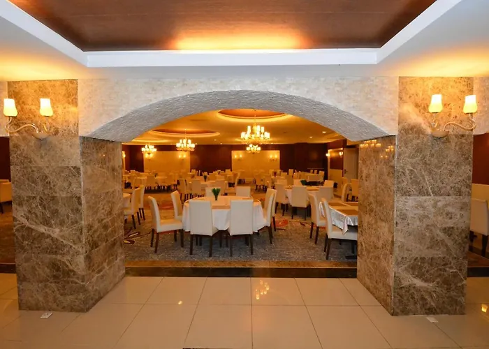 Bulvar Hotel